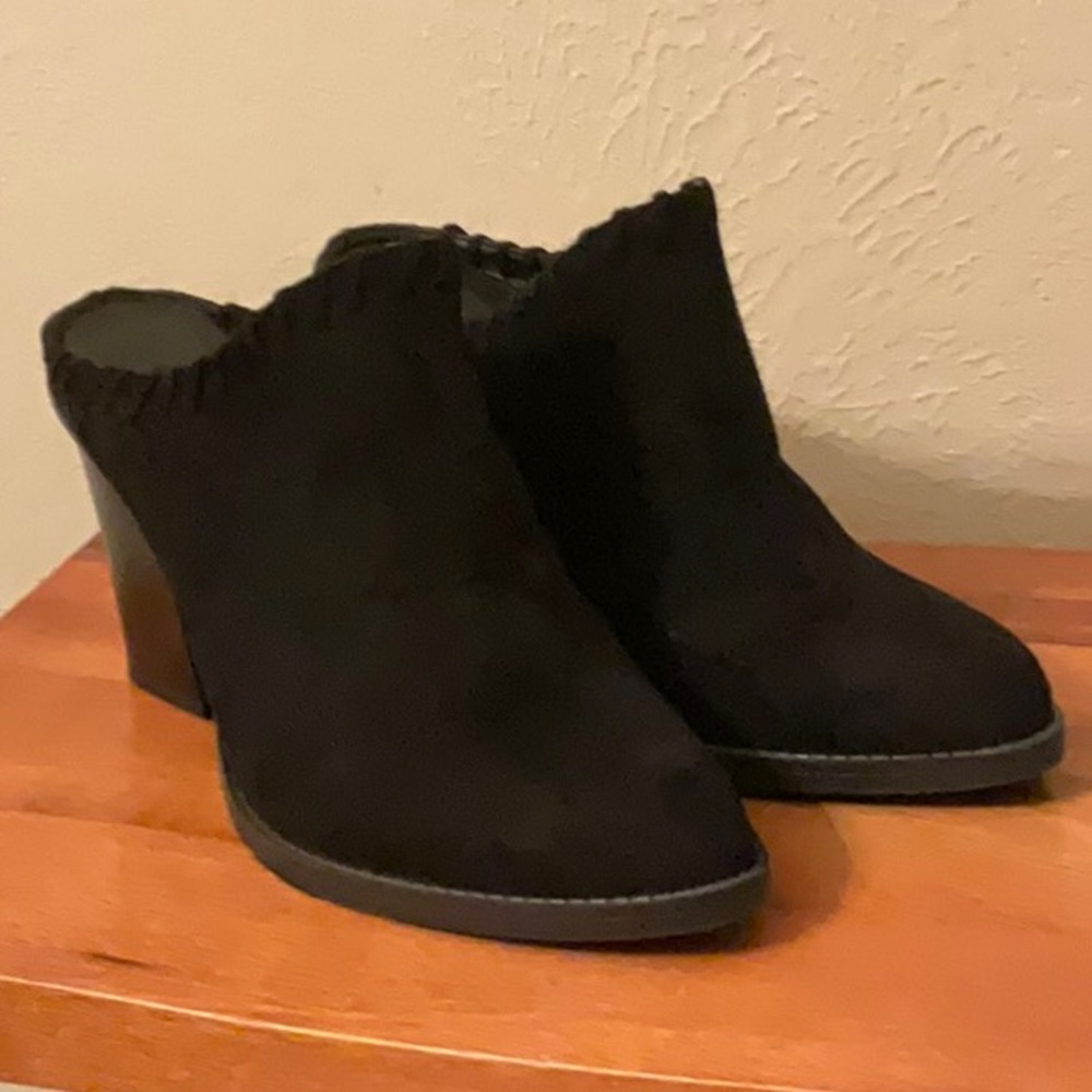 Wild Diva black suede mules.  Size 7.5
